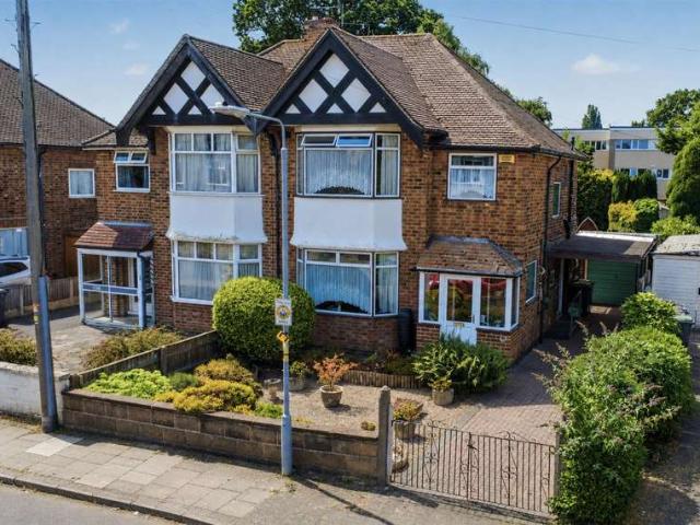 3 Bedroom Semi Detached House