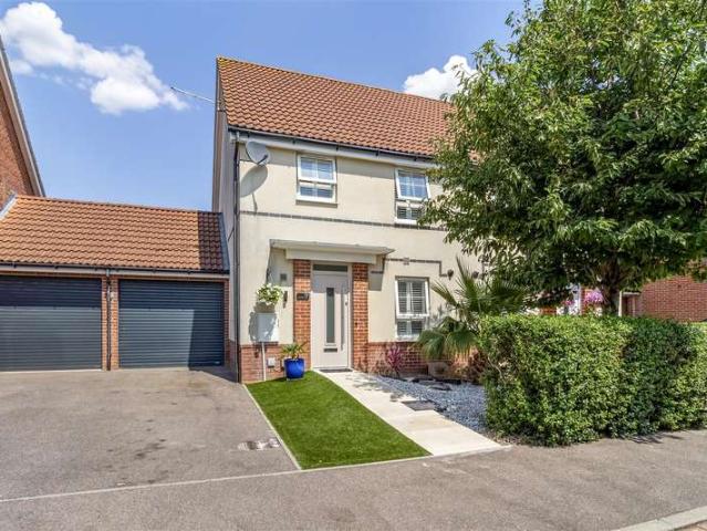 3 Bedroom Semi Detached House