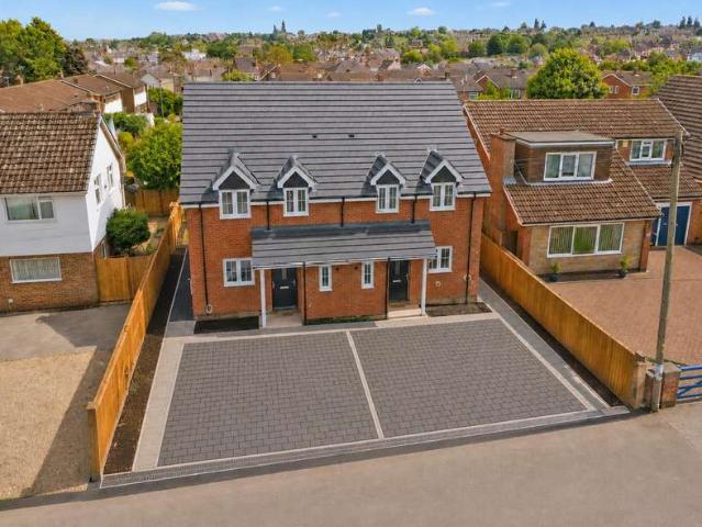 3 Bedroom Semi Detached House