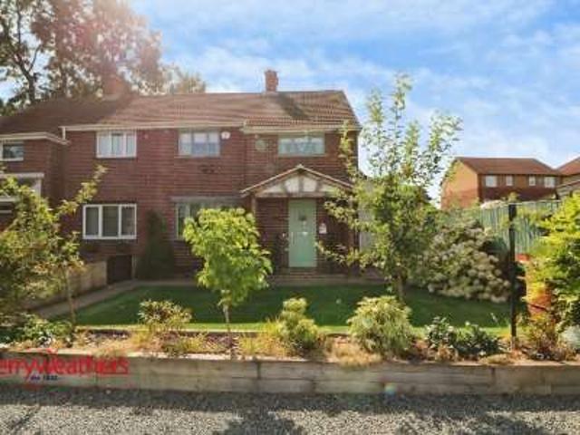 3 Bedroom Semi Detached House