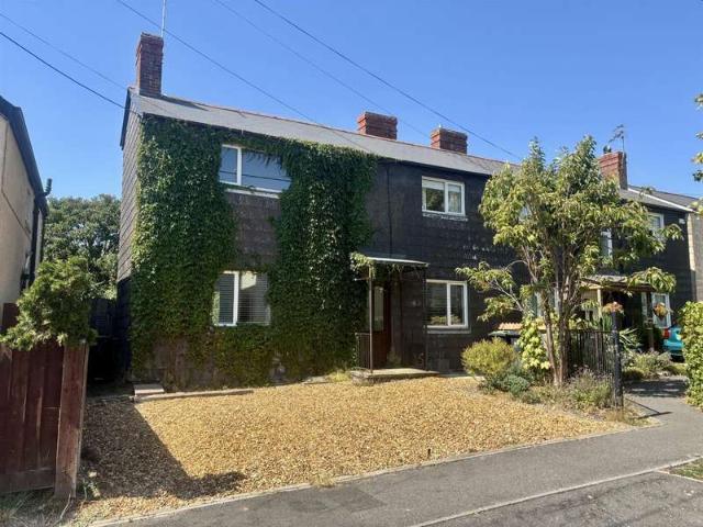3 Bedroom Semi Detached House