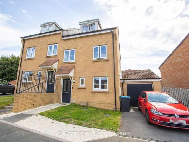 3 Bedroom Semi Detached House