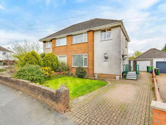 3 Bedroom Semi Detached House