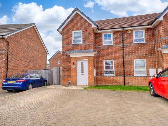 3 Bedroom Semi Detached House