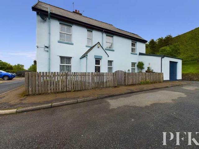 3 Bedroom Semi Detached House