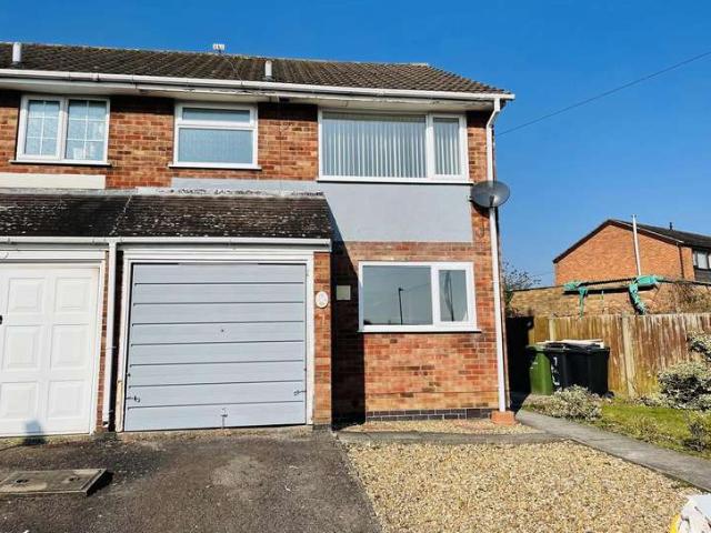 3 Bedroom Semi Detached House
