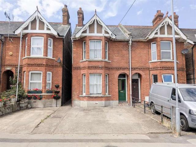 3 Bedroom Semi Detached House