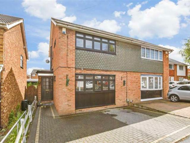 3 Bedroom Semi Detached House