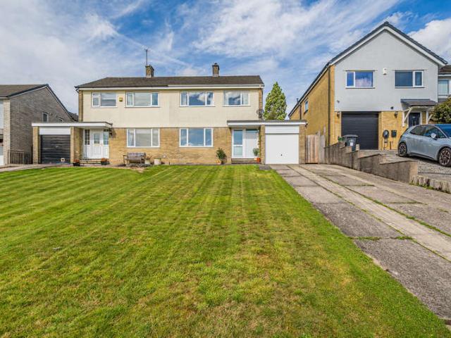 3 Bedroom Semi Detached House
