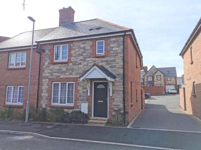 3 Bedroom Semi Detached House
