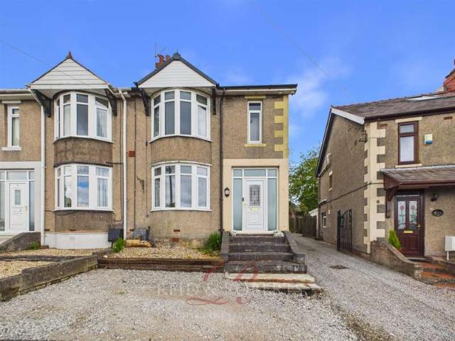 3 Bedroom Semi Detached House