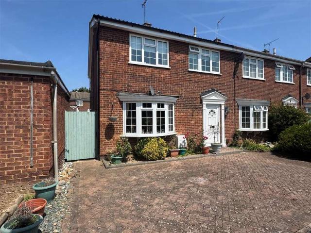 3 Bedroom Semi Detached House