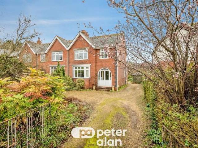 3 Bedroom Semi Detached House
