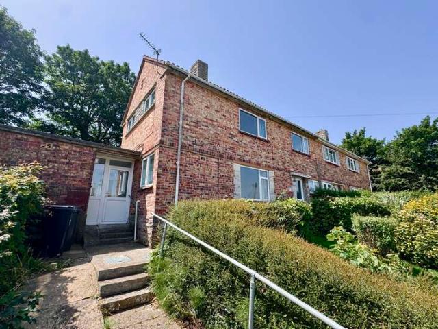 3 Bedroom Semi Detached House