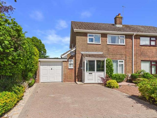 3 Bedroom Semi Detached House