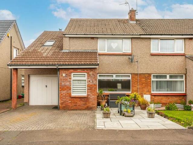 3 Bedroom Semi Detached House