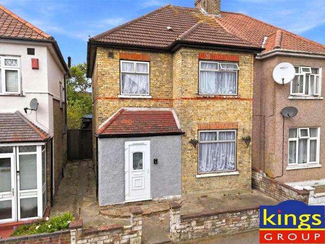 3 Bedroom Semi Detached House