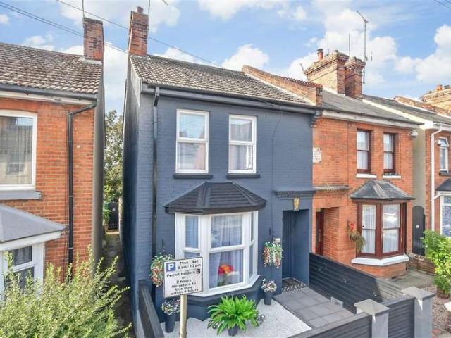 3 Bedroom Semi Detached House