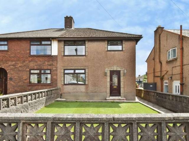 3 Bedroom Semi Detached House