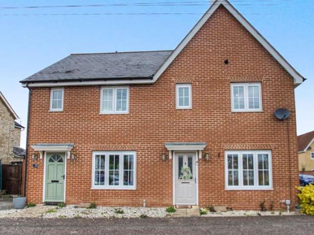 3 Bedroom Semi Detached House