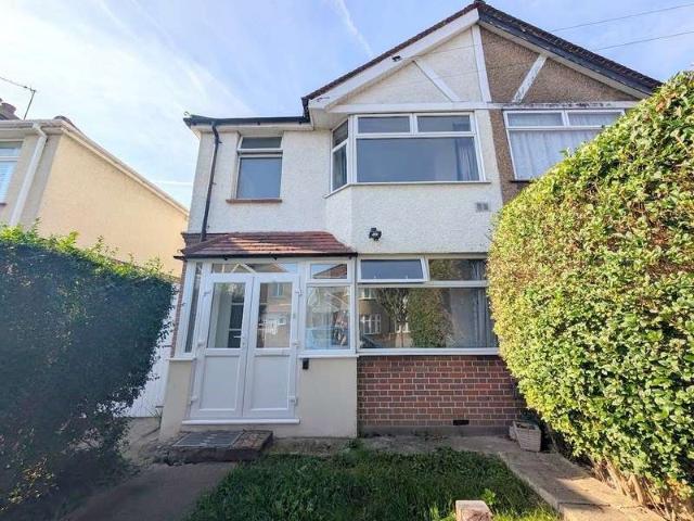 3 Bedroom Semi Detached House