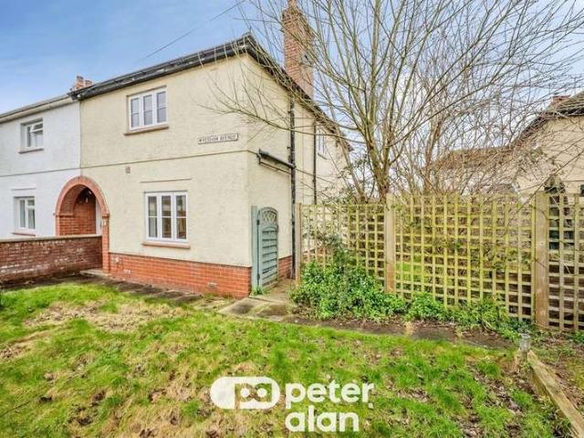 3 Bedroom Semi Detached House