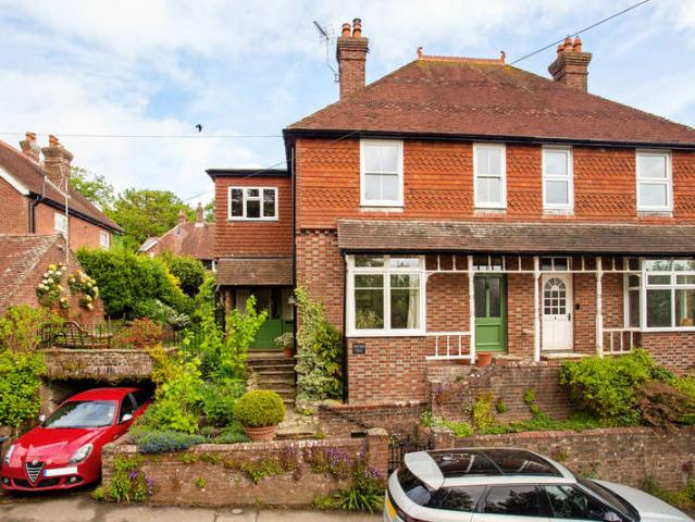 3 Bedroom Semi Detached House