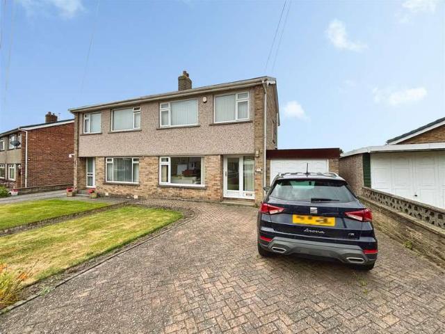 3 Bedroom Semi Detached House