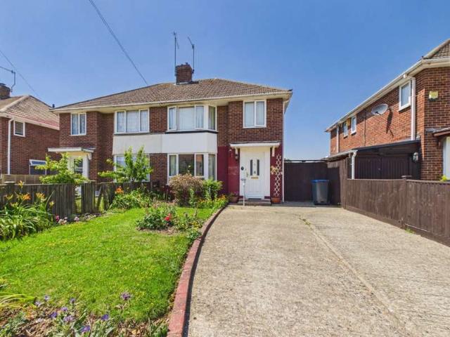 3 Bedroom Semi Detached House