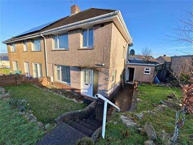 3 Bedroom Semi Detached House