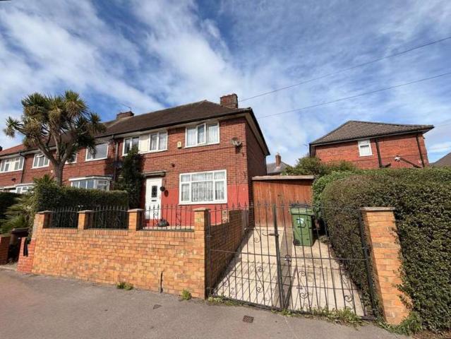 3 Bedroom Semi Detached House