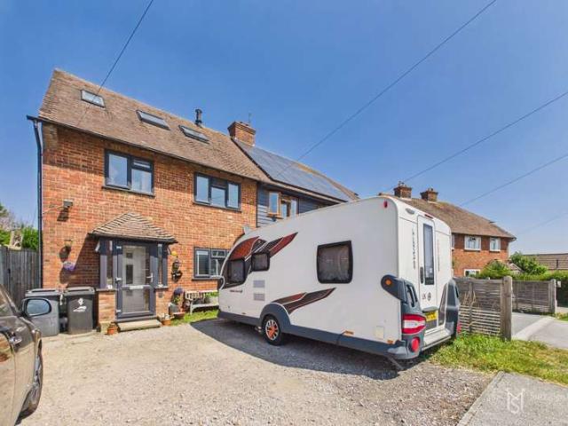 3 Bedroom Semi Detached House