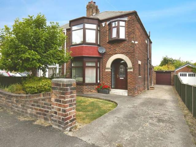 3 Bedroom Semi Detached House