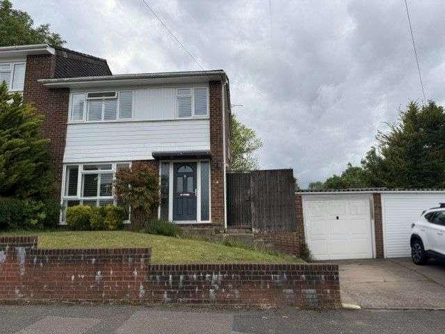 3 Bedroom Semi Detached House