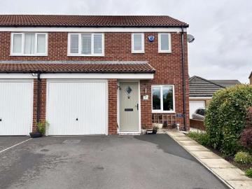 3 Bedroom Semi Detached House