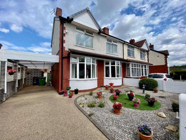 3 Bedroom Semi Detached House