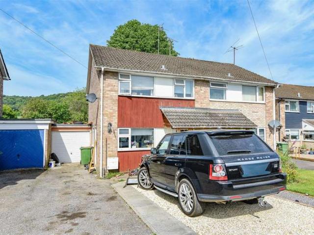 3 Bedroom Semi Detached House