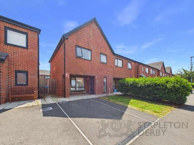 3 Bedroom Semi Detached House