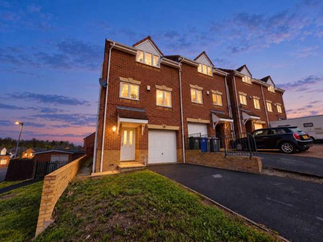 3 Bedroom Semi Detached House