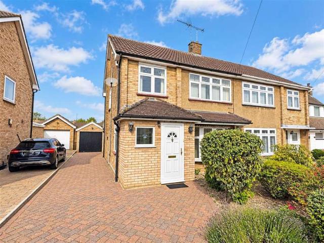 3 Bedroom Semi Detached House