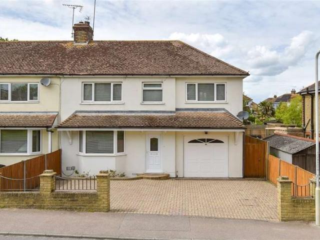 3 Bedroom Semi Detached House