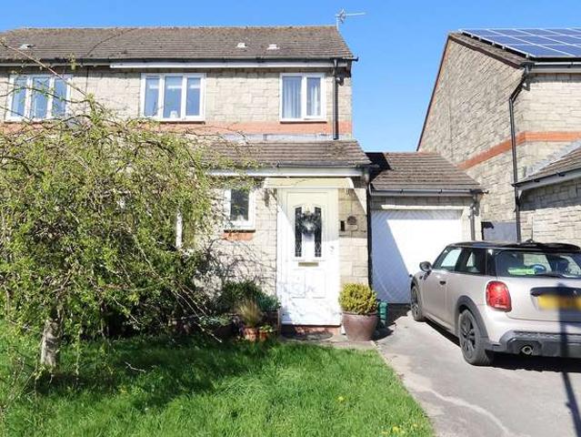 3 Bedroom Semi Detached House