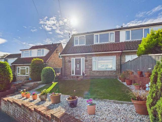 3 Bedroom Semi Detached House