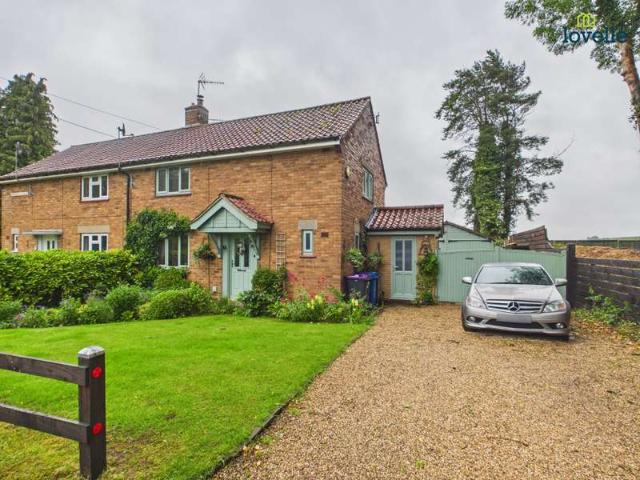 3 Bedroom Semi Detached House
