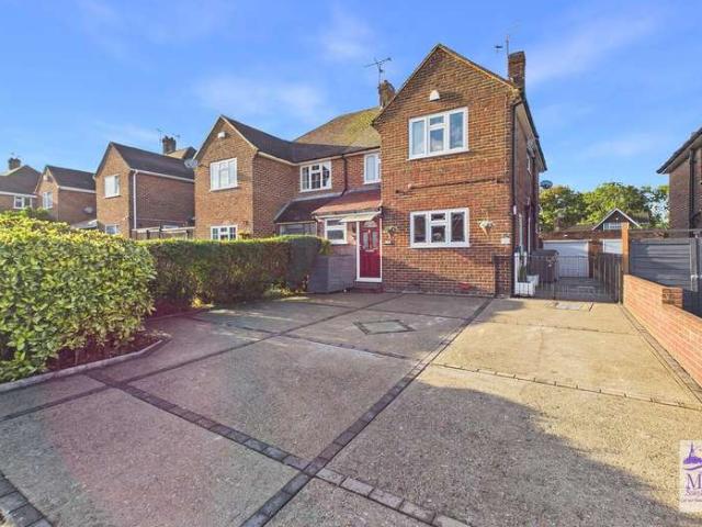3 Bedroom Semi Detached House