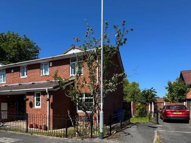 3 Bedroom Semi Detached House