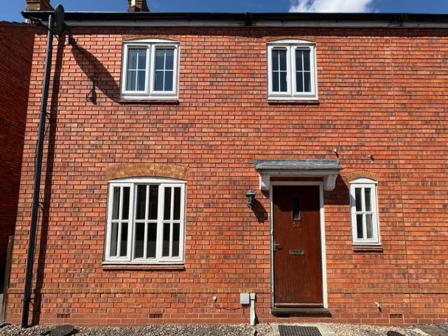 3 Bedroom Semi Detached House