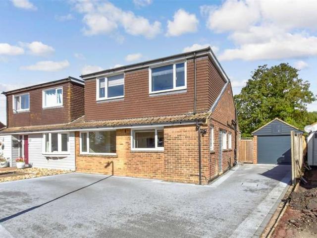 3 Bedroom Semi Detached House