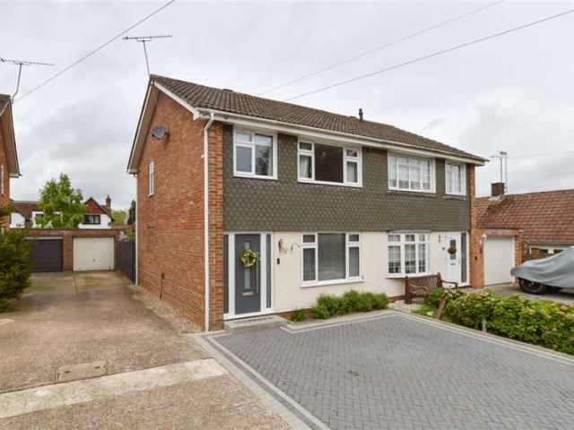 3 Bedroom Semi Detached House