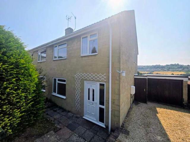 3 Bedroom Semi Detached House